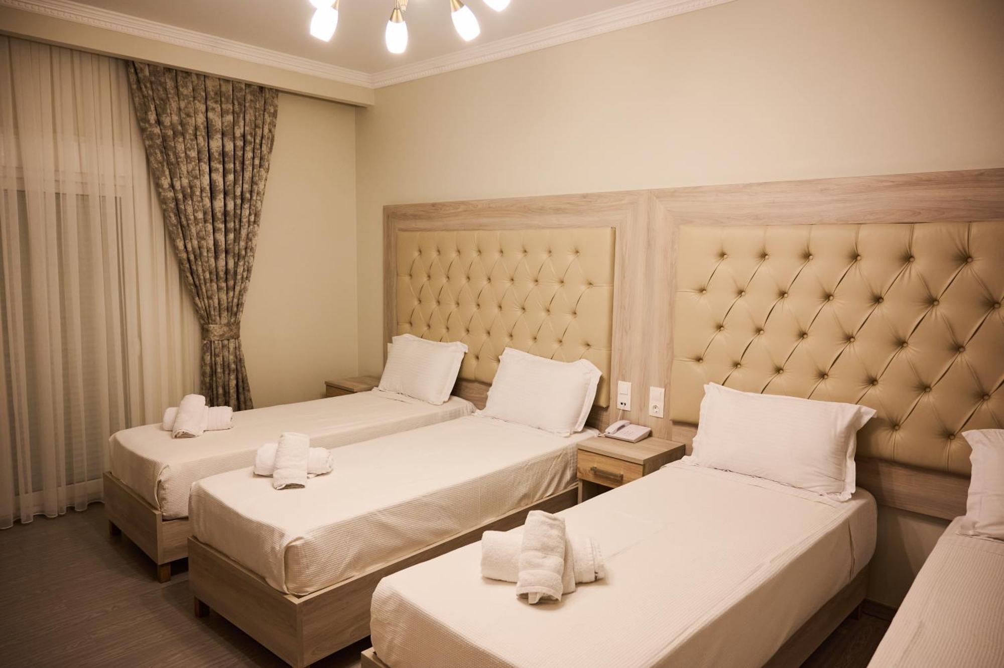 Famissi Suites 1 Каламбака Екстер'єр фото
